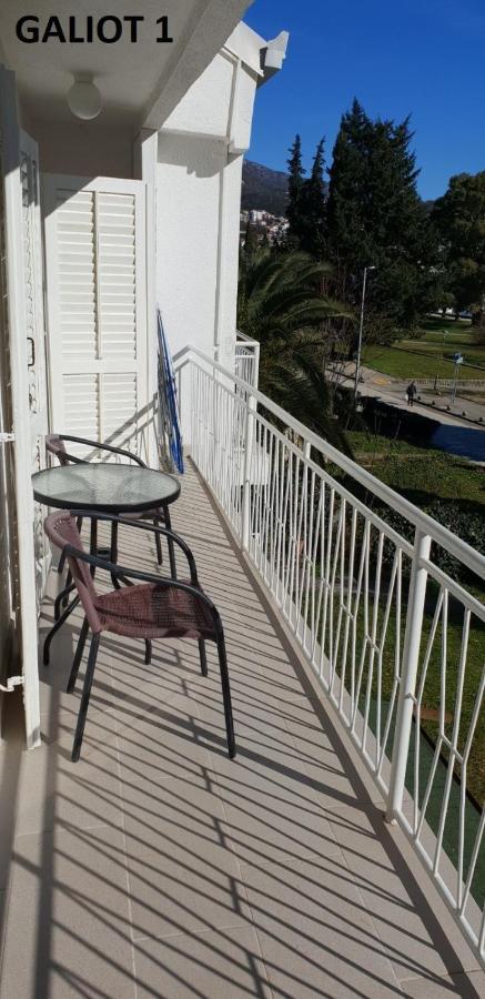 Apartmani Galiot Igalo Ngoại thất bức ảnh
