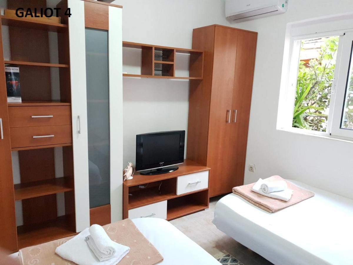 Apartmani Galiot Igalo Ngoại thất bức ảnh