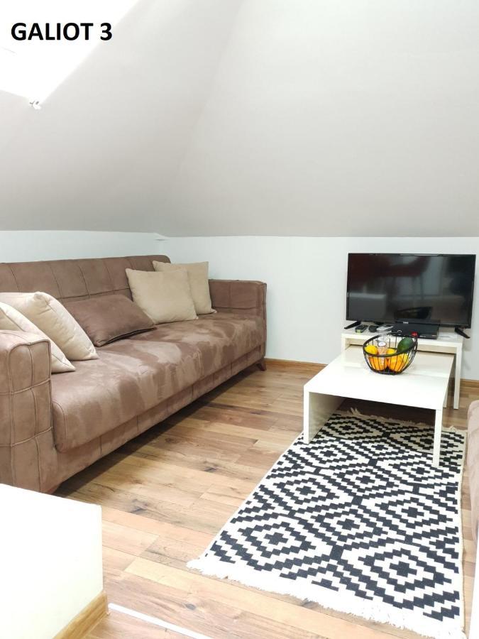 Apartmani Galiot Igalo Ngoại thất bức ảnh
