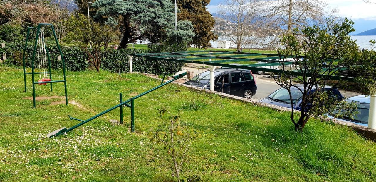 Apartmani Galiot Igalo Ngoại thất bức ảnh